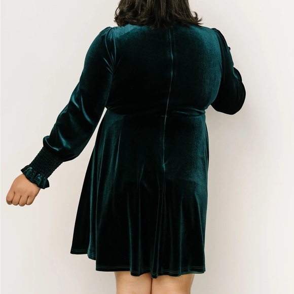 Baltic Born Emerald Velvet Dress - Large NWT - Picture 8 of 14
